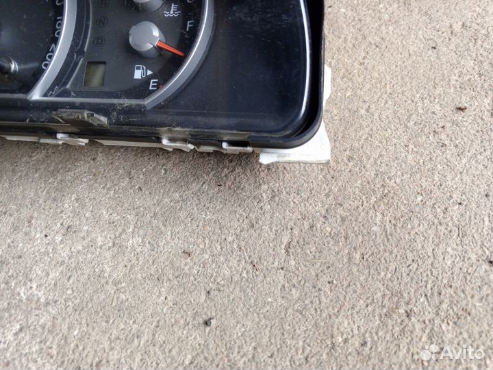 Панель приборов на Киа Соренто 2007г