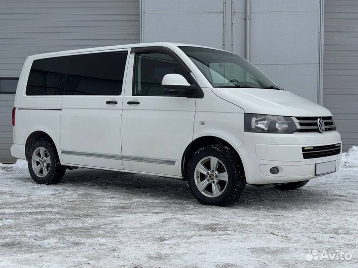 Volkswagen Caravelle 2.0 МТ, 2013, 335 152 км
