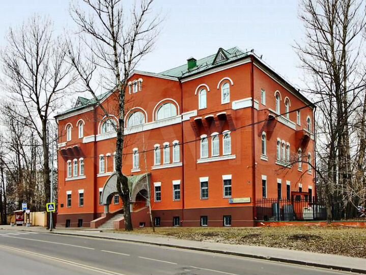 Офисный особняк класса В+, 1505 м²