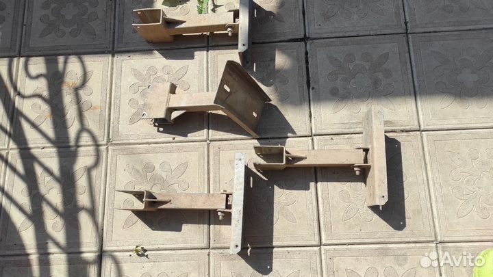 Стойки ложемента для лодочного прицепа