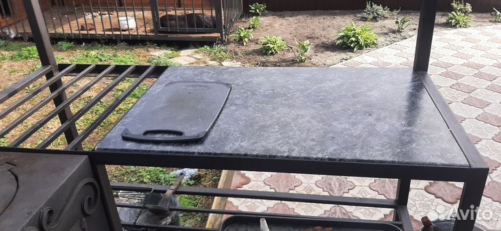 Барбекю, вольер, верстак