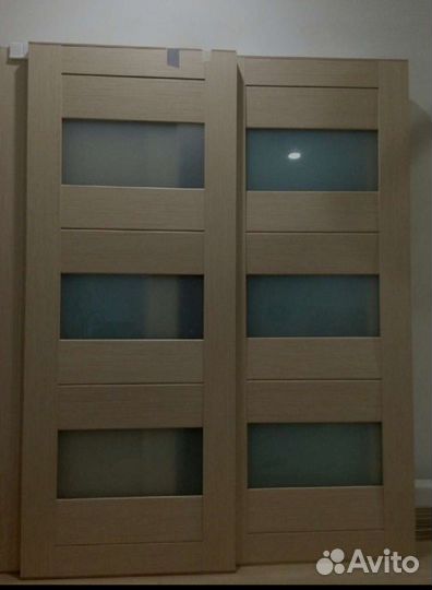 Двери межкомнатные из массива