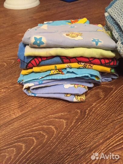 Одеяла, подушки, наволочки, простынка и пододеяльн