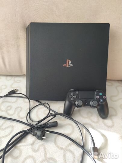 Sony playstation 4 PS4 pro 1tb 7008