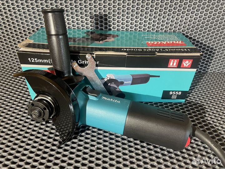 Ушм болгарка Makita 125 с регулятором оборотов