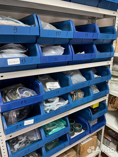 Запчасти для перегружателей Terex Fuchs