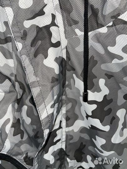 Непромокаемая ветровка мужская S