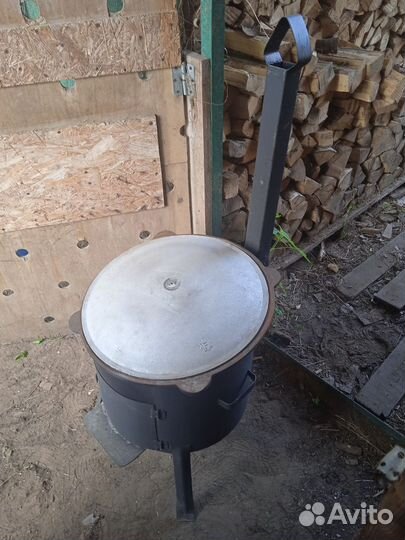 Казан чугунный 22л, печь с трубой