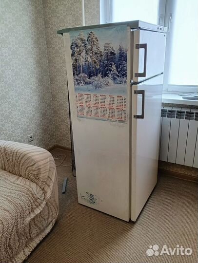 Холодильник бу работающий
