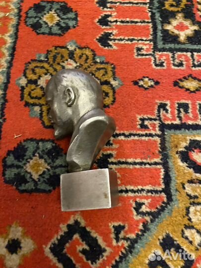 Бюст ленина СССР