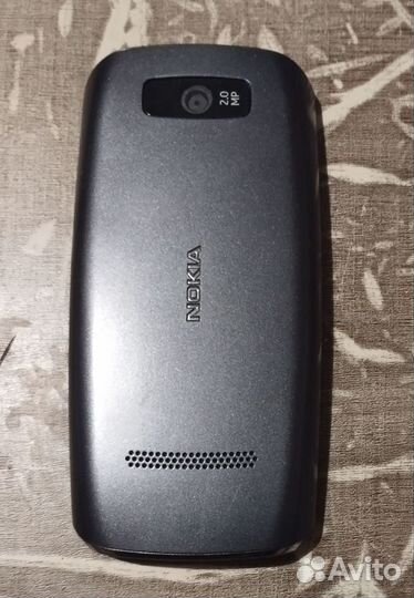 Nokia Asha 305