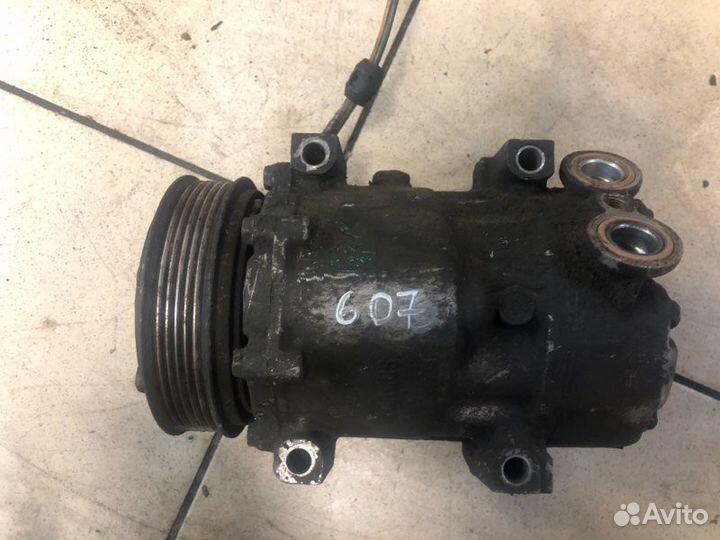 Компрессор кондиционера Peugeot 607