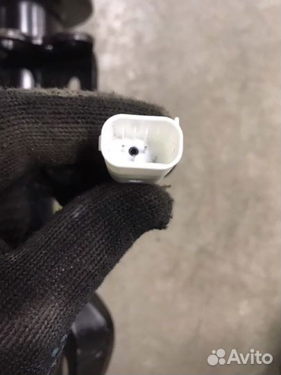 Амортизационная стойка передняя правая Bmw 6 F13