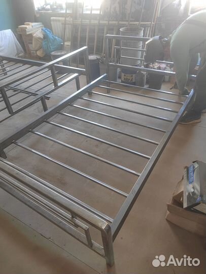 Кровать в стиле «лофт» металлическая