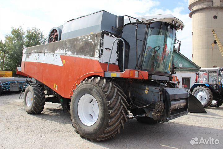 Комбайн Ростсельмаш Acros 530, 2010