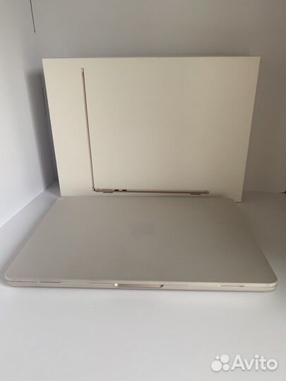Apple MacBook Air 13 2022 m2 16 256