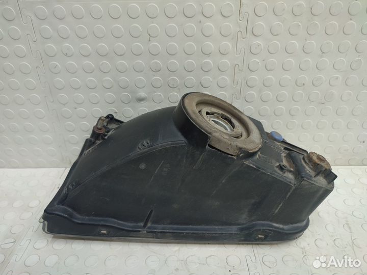 Птф передний правый Toyota Land Cruiser 200 2007