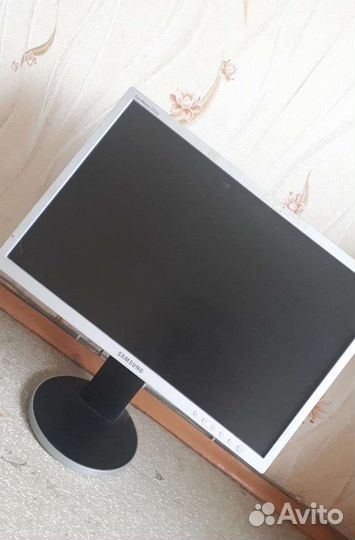 Монитор для компьютера