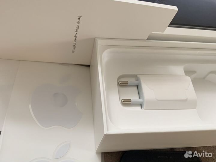 iPhone xr 128 gb идеальный