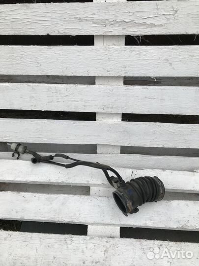 Патрубок воздуховода Mazda 6 GH