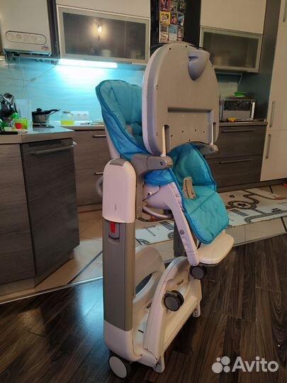 Стульчик для кормления peg perego