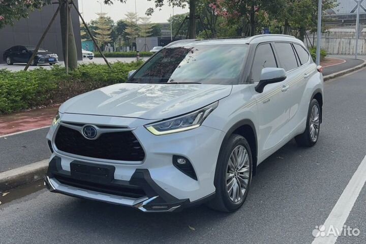 Toyota Highlander 2.5 CVT, 2021, 21 000 км