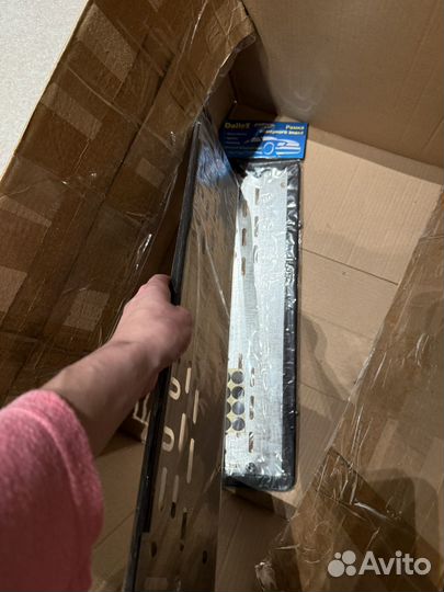 Рамка номерного знака