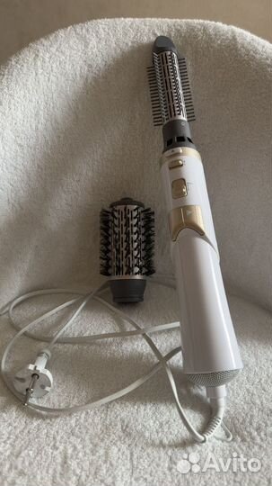 Фен-щетка Philips HP8664 Volumebrush