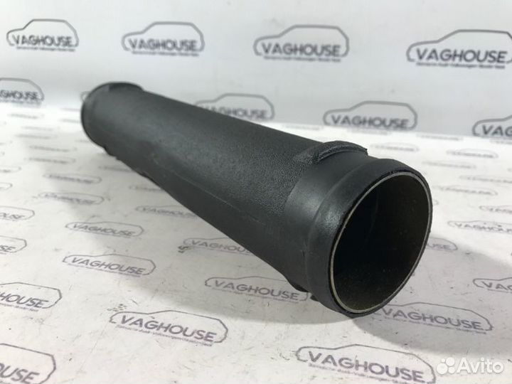 Патрубок интеркулера Volkswagen Passat B3 1.6 TDI