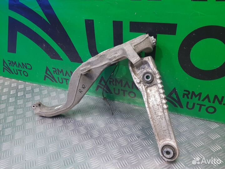 Кулак поворотный передний правый Jaguar F-Pace 1