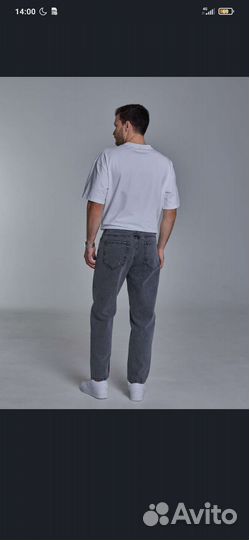 Джинсы бананы