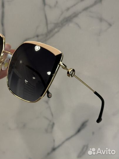 Солнцезащитные очки carolina herrera