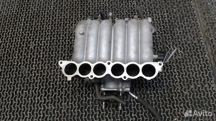 Коллектор впускной Toyota Land Cruiser Prado (90)