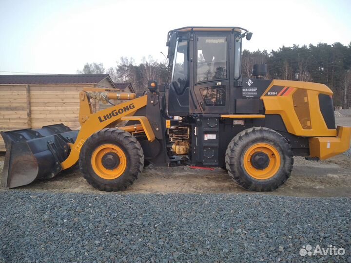 Фронтальный погрузчик LiuGong CLG835H, 2022