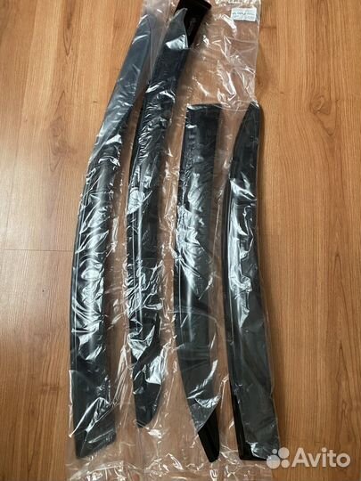 Дефлекторы боковых окон