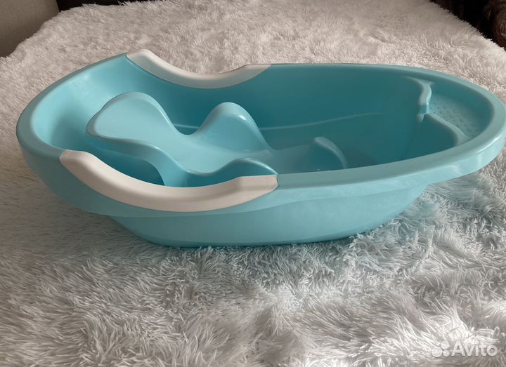 Ванночка для купания с горкой