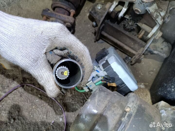 Вал погнут на запчасти колонка Polo Sedan