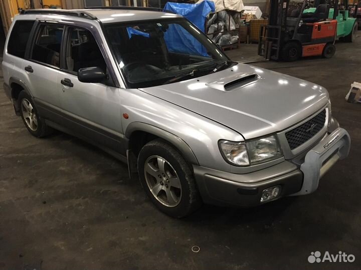 Патрубок интеркуллера (Y-pipe) Subaru Forester SF5