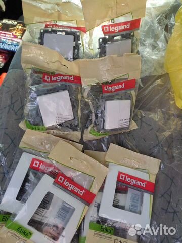 Выключатели Легранд