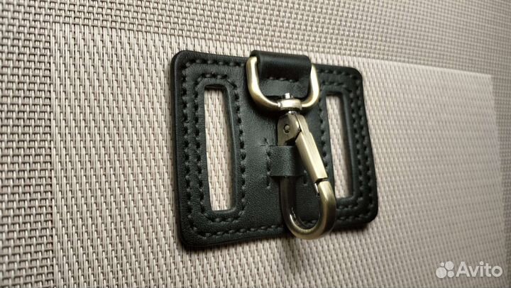 Подвес с карабином на ремень