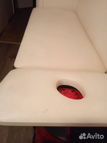 Массажный стол