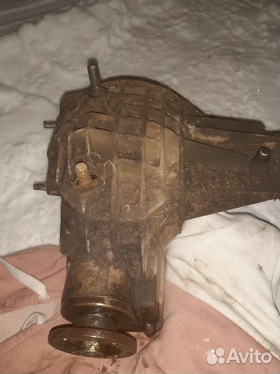 Редуктор переднего моста нива