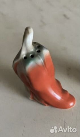 Солонка перчик