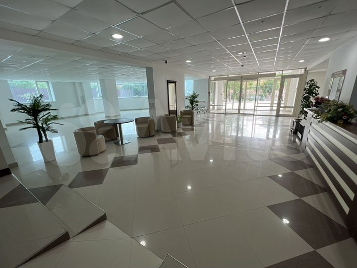 4-к. квартира, 117 м², 10/17 эт.