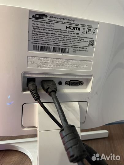 Монитор Samsung 22