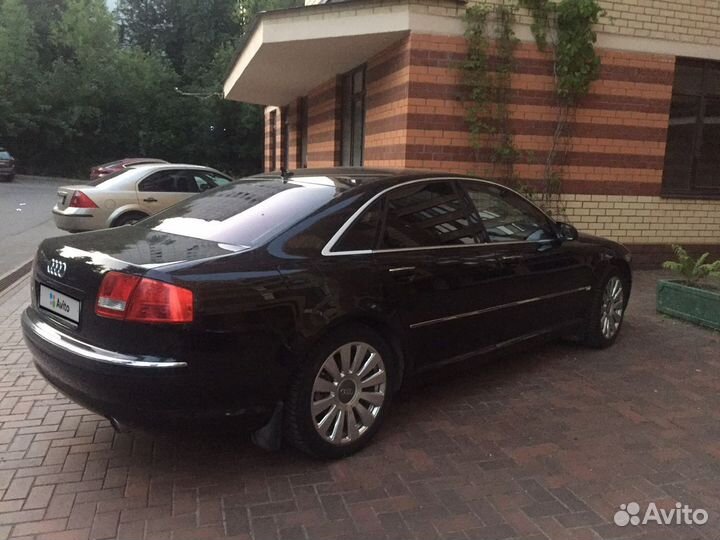 Audi A8 4.2 AT, 2006, 124 000 км