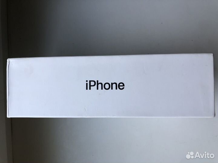 Коробка на iPhone xr red