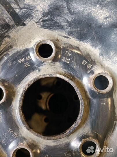 Pirelli Ice Zero 205/60 R16 96T