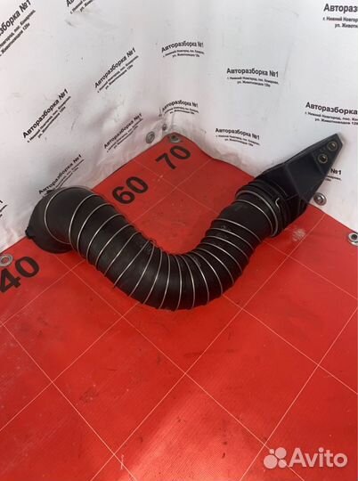 Патрубок интеркулера Mercedes-Benz C-Class W204