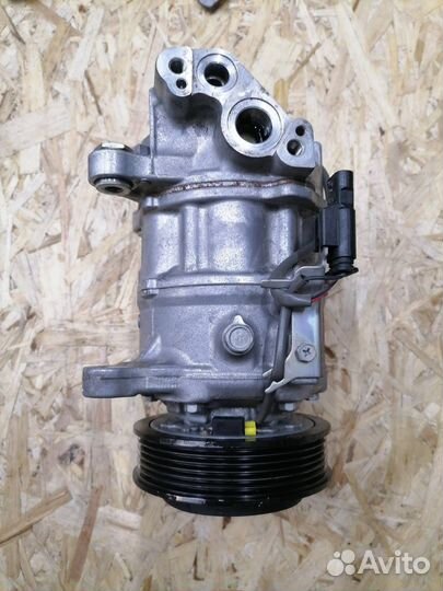 Компрессор кондиционера BMW X3 G01 2018 6994082